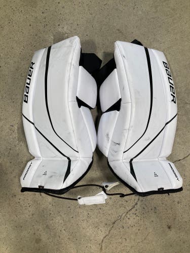 22" Youth Bauer Prodigy Goalie Leg Pads