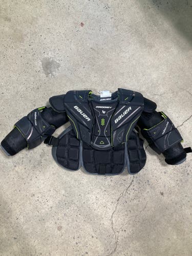 Youth Small / Medium Bauer Prodigy Goalie Chest Protector