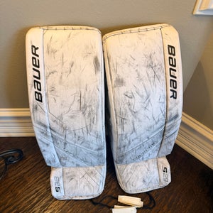 Small Bauer Supreme S29 Goalie Leg Pads (Used)