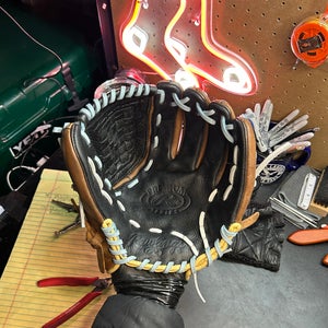 Rawlings Premium Series Baseball Glove 11.5” RHT (Conditioned & Relaced in Carolina Blue/White)