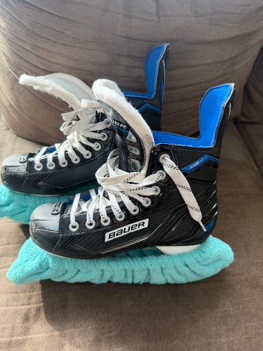 Used Bauer MS1 Hockey Skate Int 4.5