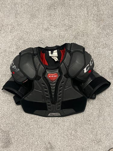 Medium Senior CCM RBZ Shoulder Pads (Used)