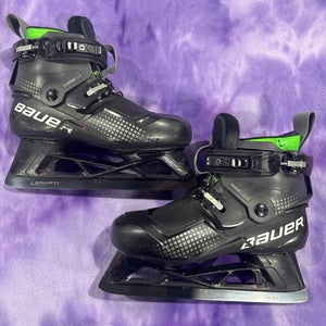 Senior Bauer Konekt Hockey Goalie Skates Regular Width 7 (Used)