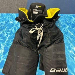 Senior Medium Bauer Supreme 3S Hockey Pants (Used)