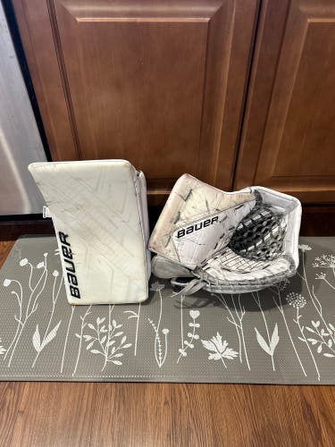 Bauer Mach Glove and Hyperlite blocker