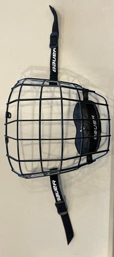 Large Bauer True Vision Full Cage I2 (Used)