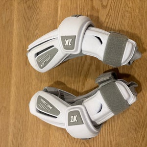 Medium/Large Adult STX Stallion 1k Arm Pads (New)