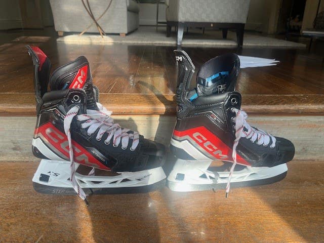 CCM JetSpeed FT6 Pro Hockey Skates 7.5 (Used)