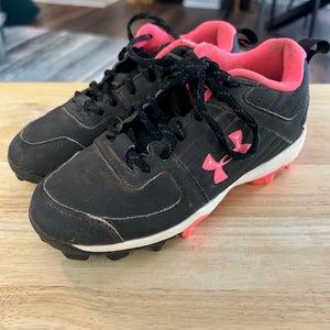 Black Kid's 1Y (Big Kids / Youth) Youth Under Armour Low Top Molded Cleats (Used)