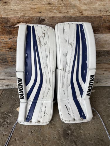 28" Junior Vaughn Ventus SLR Jr Goalie Leg Pads