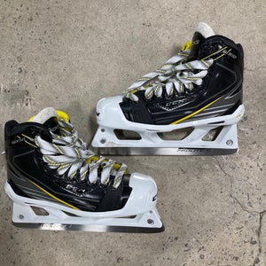 Intermediate CCM Tacks 6092 Hockey Goalie Skates | Size 4.5