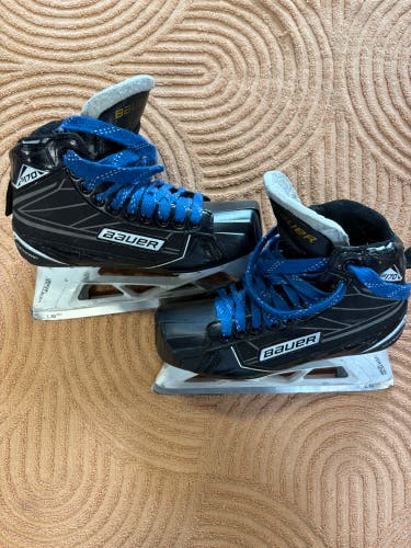 Intermediate Bauer Supreme S170 Hockey Goalie Skates Regular Width 6 (Used)