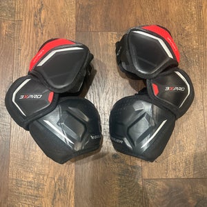 Senior Medium Bauer Vapor 3X Pro Elbow Pads (Used)