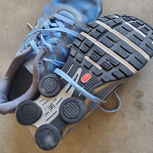 Women's Nike Shox 9.5