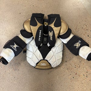 Senior XL Itech XR8 Goalie Chest Protector (Used)