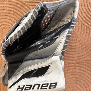 White Senior Bauer Reactor 4000 Goalie Glove | Full Right (Used)