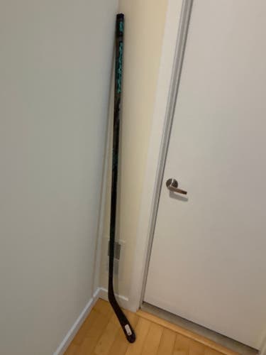 Bauer Twitch Left Hand Hockey Stick 70 Flex