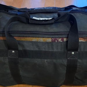 Extra Large Franklin THT Pro Hockey Equipment Bag Air Cooled w/ Skate Pockets (Used)