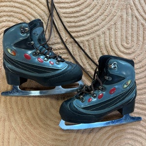 Riedell Y13 Figure Skates (Used)