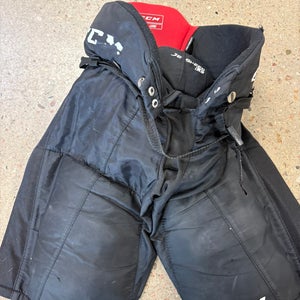 Black Junior Large CCM JetSpeed LE Hockey Pants (Used)