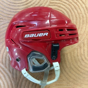 Red Medium Bauer Re-Akt 75 Helmet (Used)