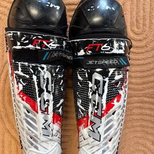 Junior CCM JetSpeed FT6 Shin Pads 11" (Used)