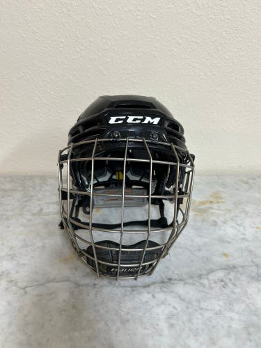 Small CCM Tacks 910 Helmet (Used)