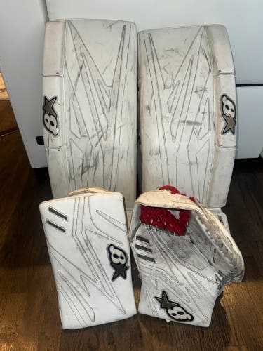 30" Brian's Optik 2 Regular Goalie Full Set (Used)