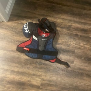 Small Senior CCM Next Shoulder Pads (Used)
