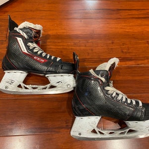 2015 CCM JetSpeed 270 Hockey Skates Regular Width 7 (Used)