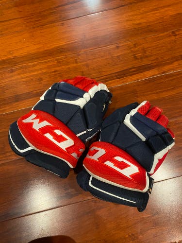 CCM Tacks 9080 Gloves 12" (Used)