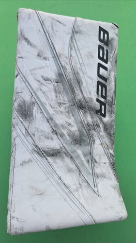 Senior Bauer Vapor X5 Pro Goalie Blocker Regular