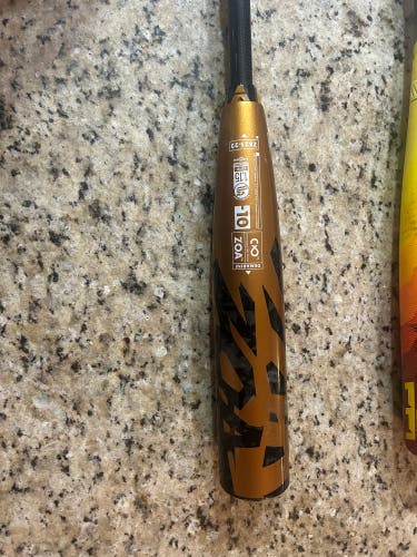 2022 DeMarini Zoa Composite USSSA Certified Bat (-10) 19 oz 29" (Used)