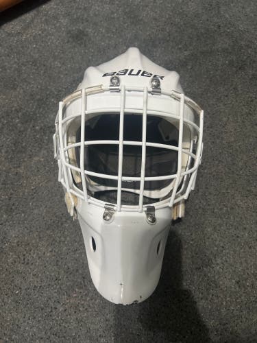 Senior Large 2023 Bauer 940 Goalie Mask (Used)