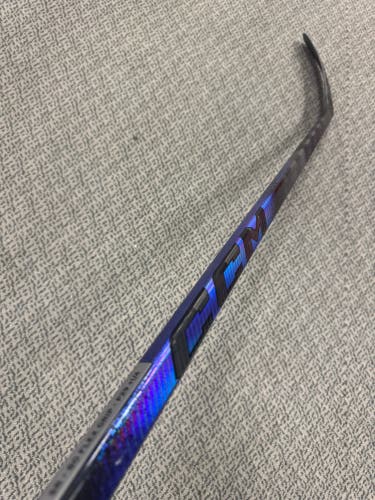 Senior CCM Ribcor Trigger 10 Pro Right Handed Hockey Stick P29+1/4 80 Flex (New)