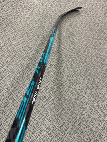 Intermediate Bauer Pulse Left Hand Hockey Stick P90TM 65 Flex (New)