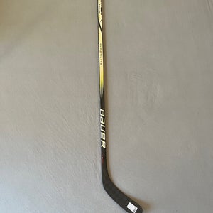New 70 Flex P88 Senior Bauer Vapor Hyperlite 2 Left Handed Hockey Stick Senior Bauer Vapor Hyperlite