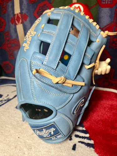 Rawlings Gold Glove Elite RH Outfield Baseball Glove 12.75" (Used)