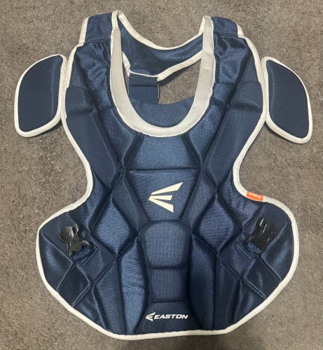 Easton Mako Adult 15” Fastpitch Catchers Chest Protector Navy/White