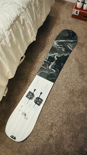 burton 163 snowboard Counterbalance Camber Snowboard, Hallucinate / 142 The Burton Family Tree Sketch Artist Snowboard 2026 is engineered for versatility and responsiveness Used Burton Empire 163 CM