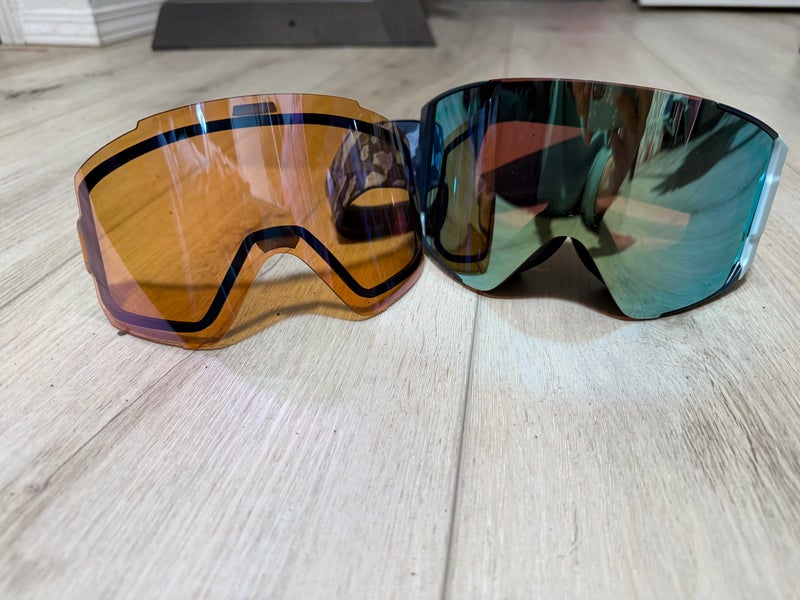 Men's Anon Ski Goggles Medium (Used)