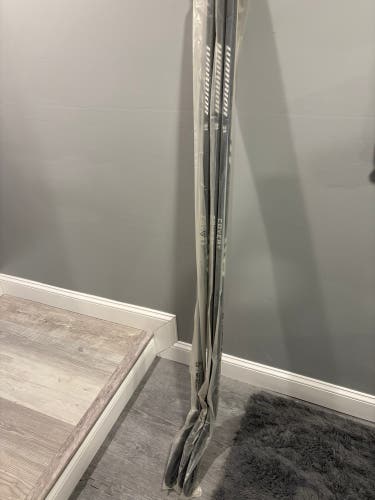 THREE Intermediate Warrior Covert QR6T Right Handed Hockey Stick W03 65 Flex (New)