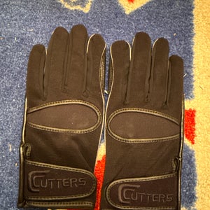Black Medium Adult Cutters Gloves (New) 017
