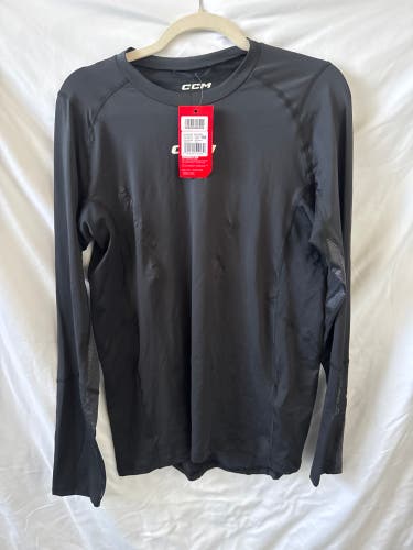 Black Medium Men's CCM Base Layer Compression Shirt (New With Tags)