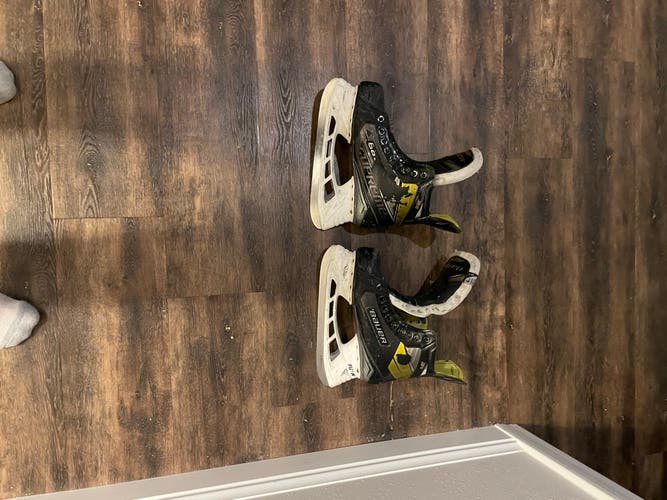 2020 Bauer Supreme 3S Pro Hockey Skates Regular Width 6.5 (Used)