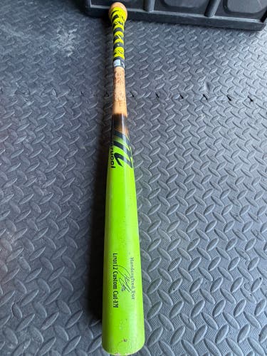 2025 Marucci LINDY12 Maple Bat 28" (Used)