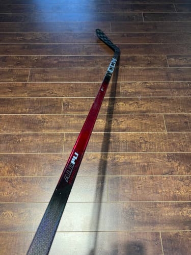 Senior CCM JetSpeed FT8 Pro Left Hand Hockey Stick P28 75 Flex (New)