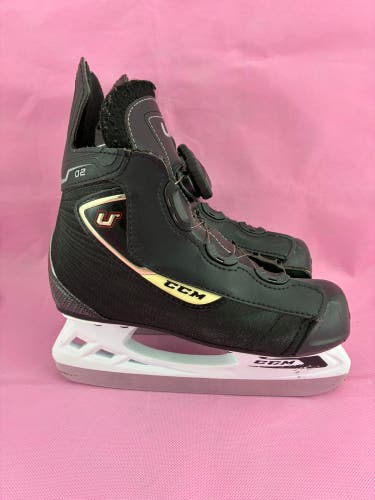 CCM U+ 02 BOA Hockey Skates JR 3