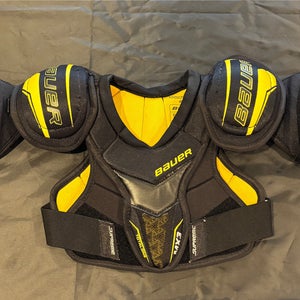 Large Youth Bauer Supreme TotalOne MX3 Shoulder Pads (Used)