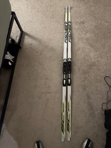 Skate Fischer 192cm XC Skis With Bindings